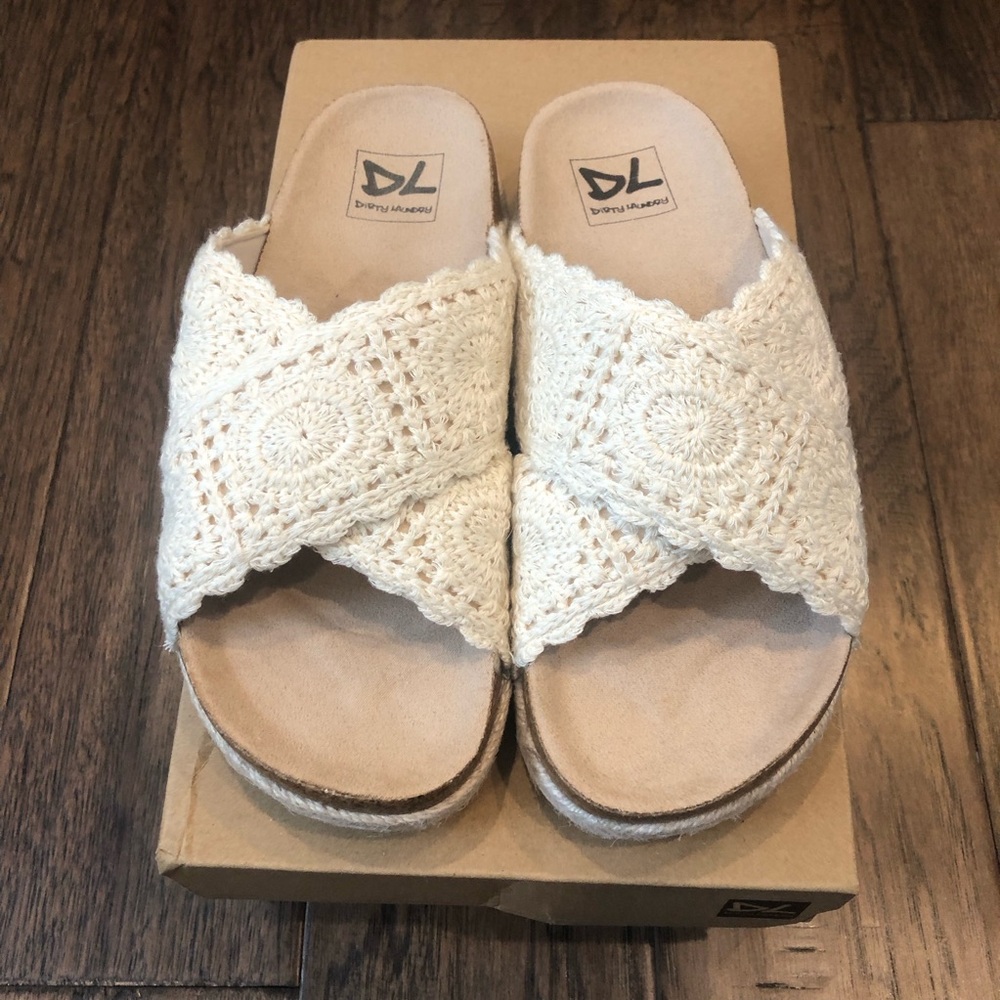 Dirty Laundry Tacoma Cream Solid Crochet Sandal Slide Women’s Size 6 New In Box